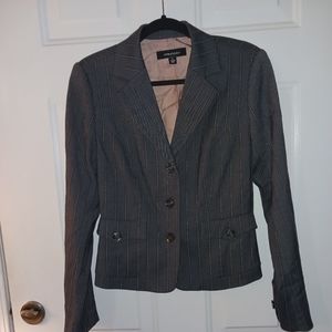 Atelier Gray and White 3 button Blazer. Size 6